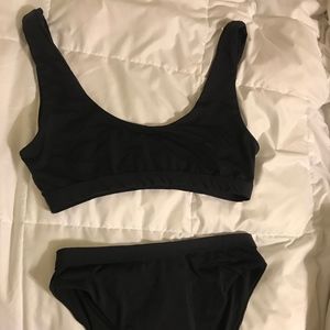 Black high leg cut bikini - Size Large